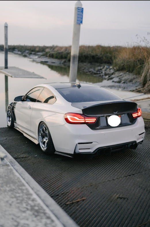 CSL Style Carbon Fiber Rear Trunk - BMW F82 M4