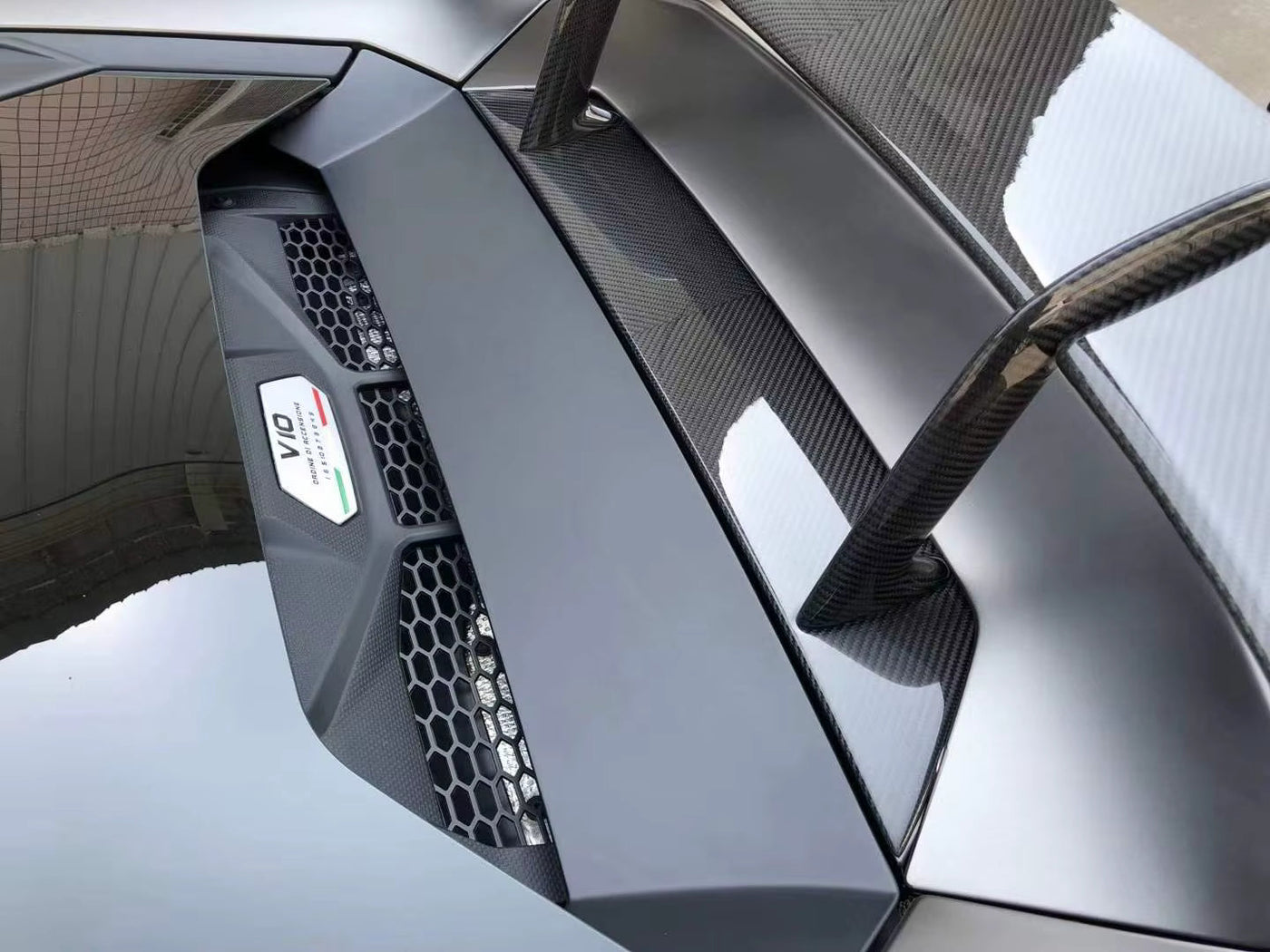 Dry Carbon Fiber Novi Style Rear Wing - Lamborghini Huracan EVO LP610