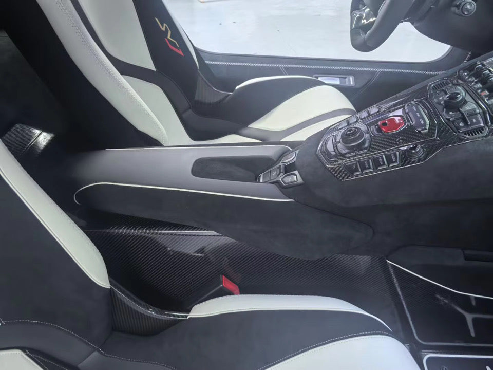Dry Carbon Fiber Interior Trims Kit - Lamborghini Aventador LP700/LP720/LP750