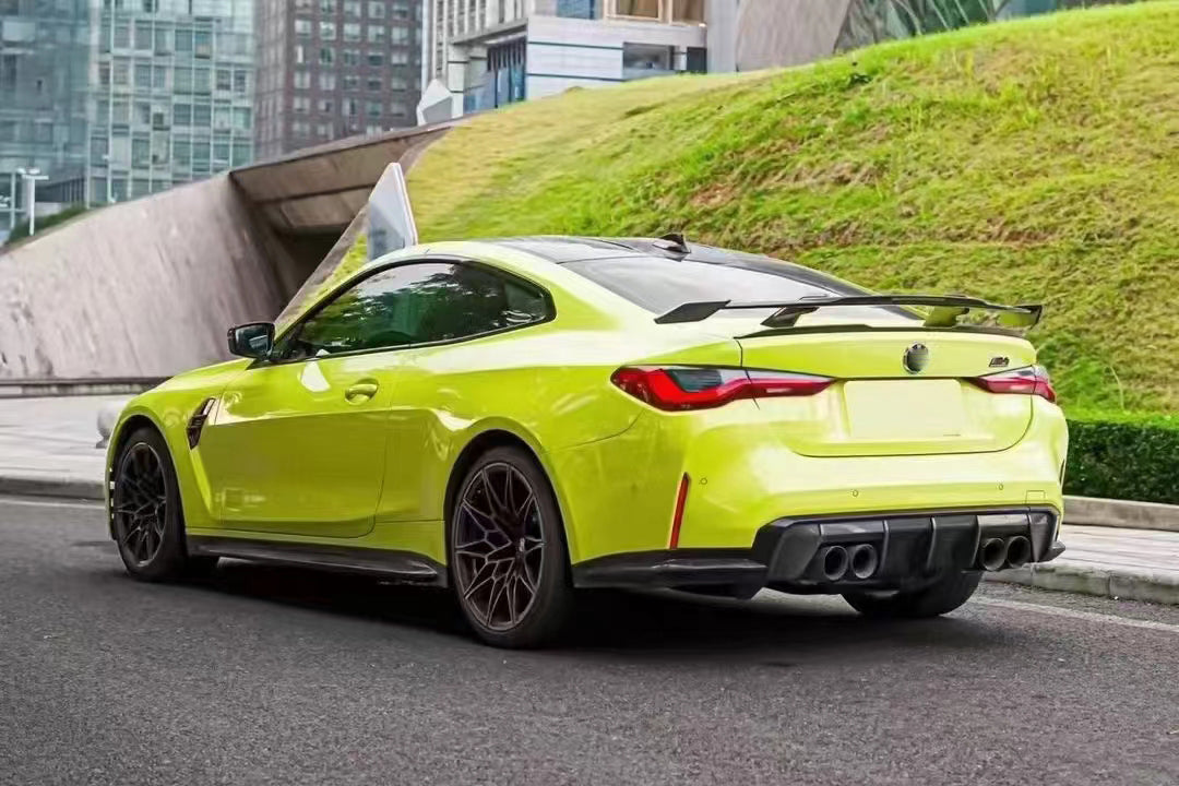 G8X M PERFORMANCE DRY CARBON FIBER WING
