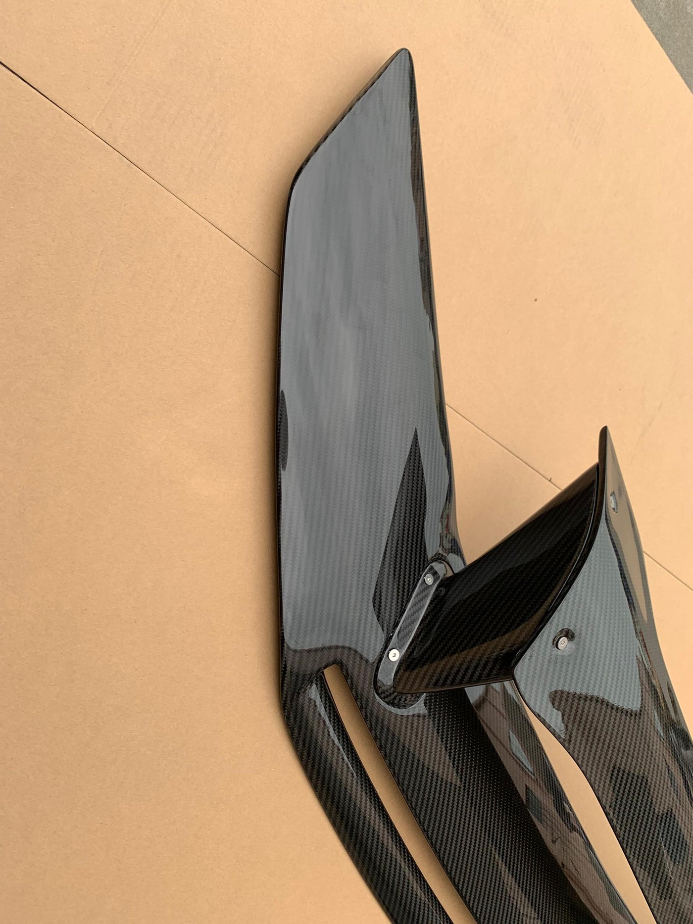 Carbon Fiber Vented Aerodynamic Wing V2 - Mclaren GT