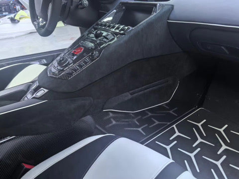 Dry Carbon Fiber Interior Trims Kit - Lamborghini Aventador LP700/LP720/LP750