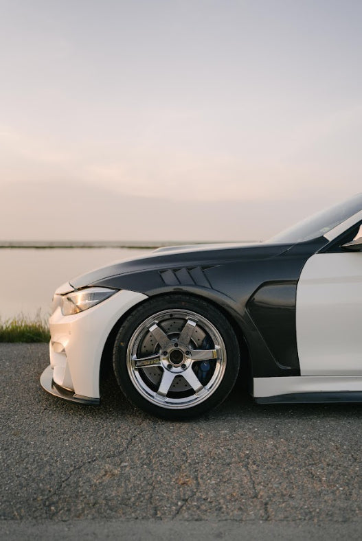 Carbon Fiber Vented Fenders - BMW F80 M3 / F82 M4