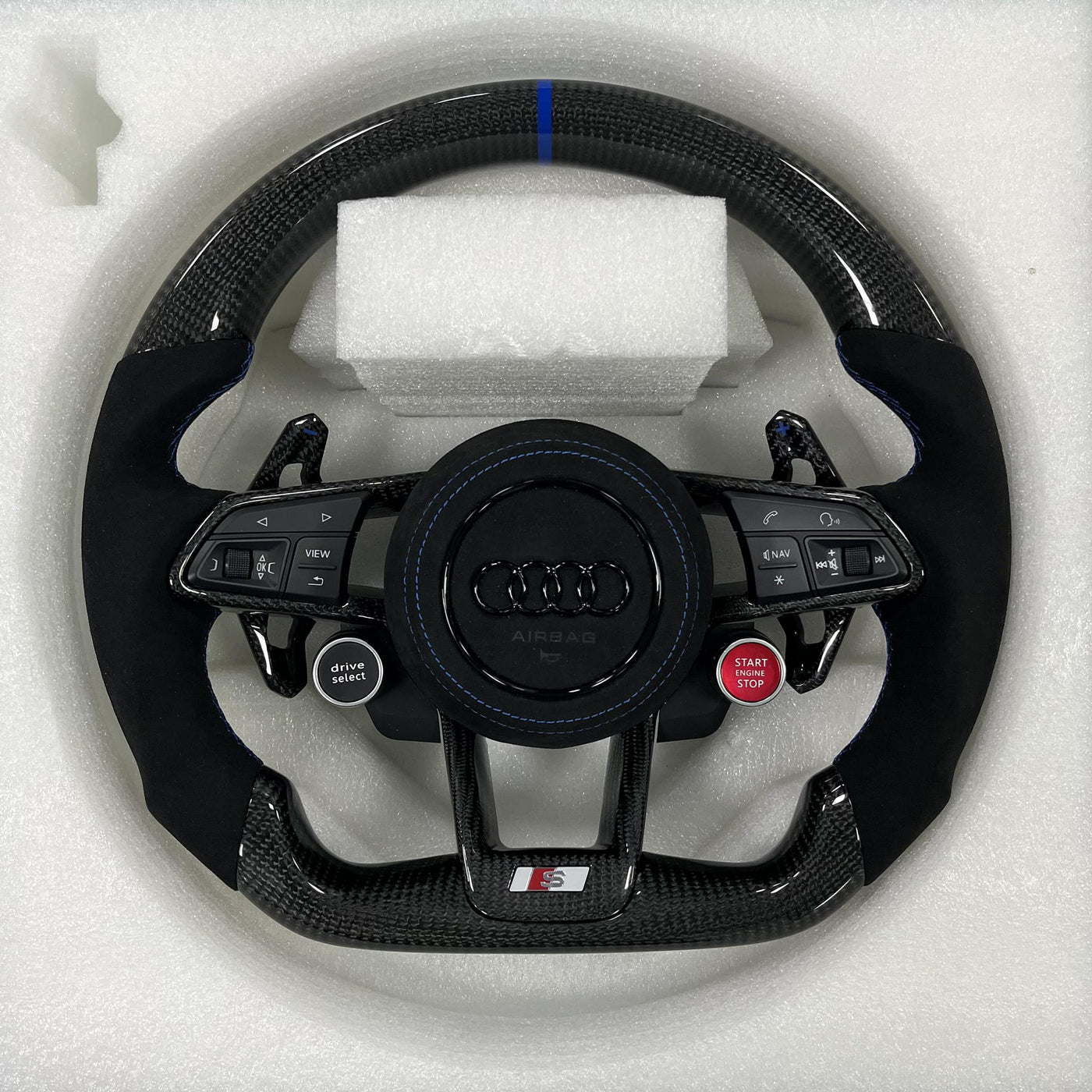 Full Custom Steering Wheel - Audi R8 / TTRS