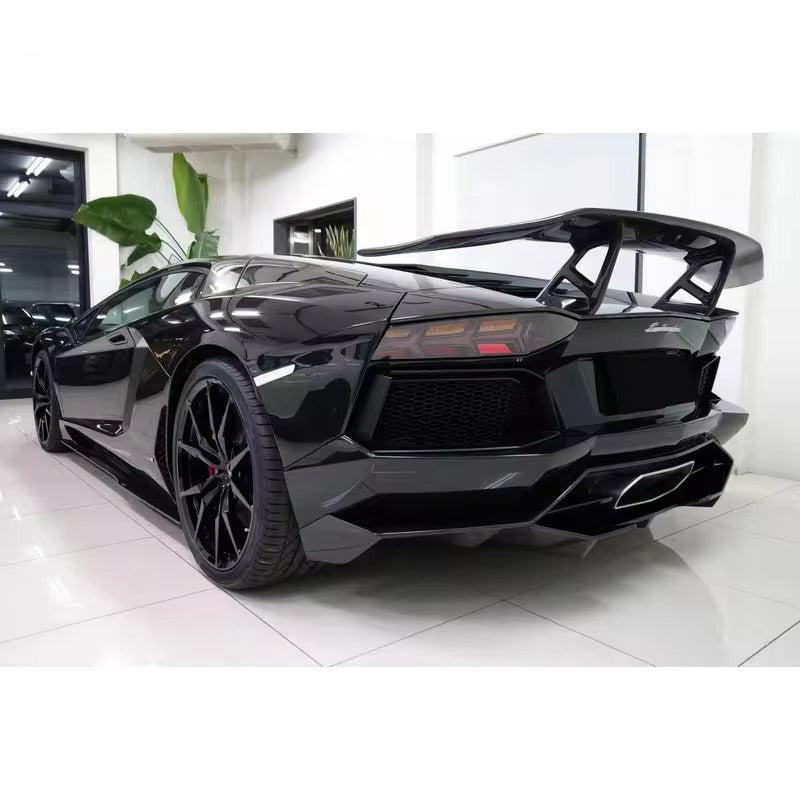 D Style Carbon Fiber Rear Diffuser - Lambo Aventador LP700
