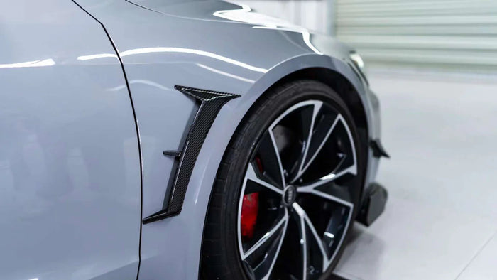 Carbon Fiber KB Front Fender Trim - Audi RS6 RS7 C8 2020+