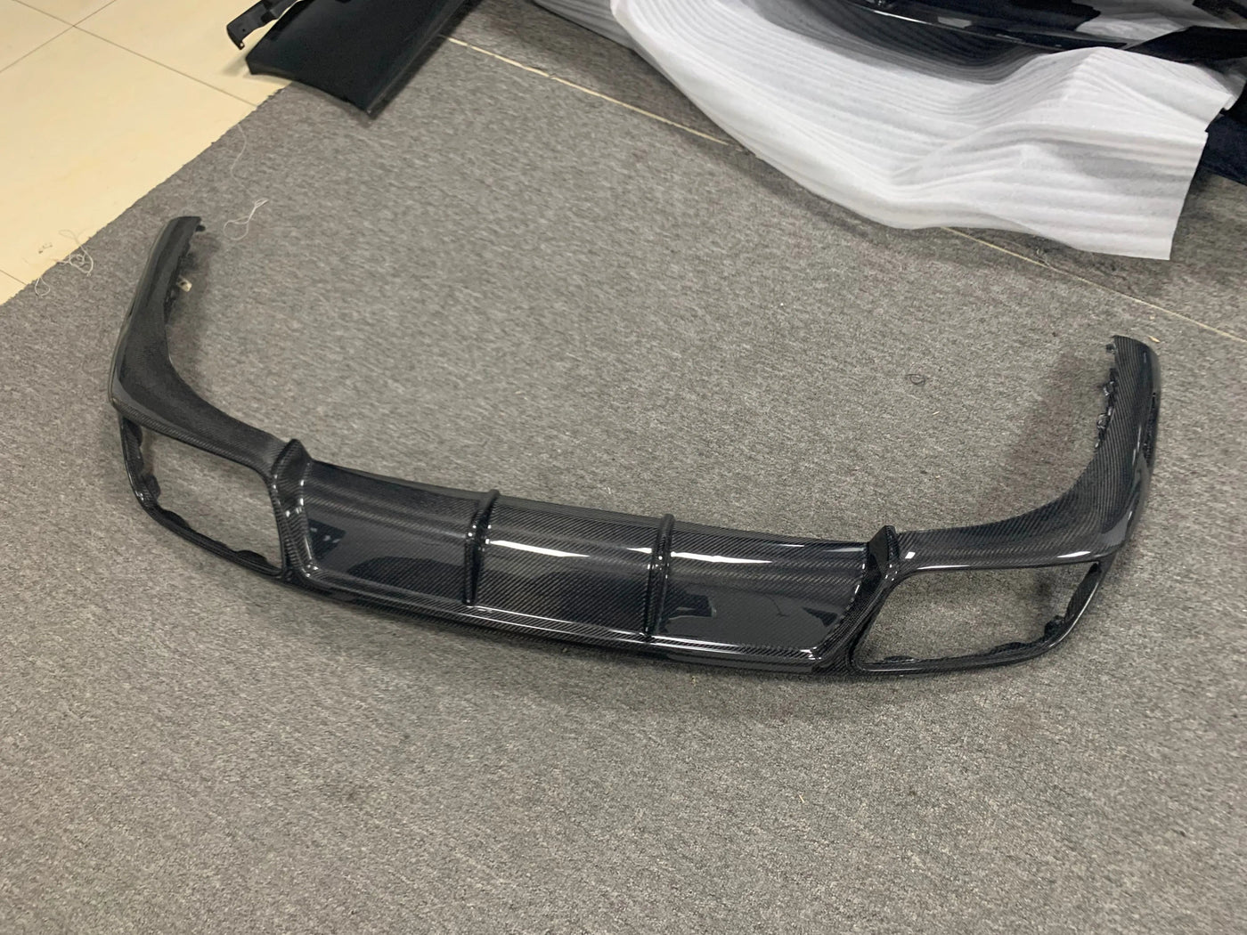 Carbon Fiber Tc Style Rear Diffuser - PORSCHE CARRERA 991.2 TURBO S