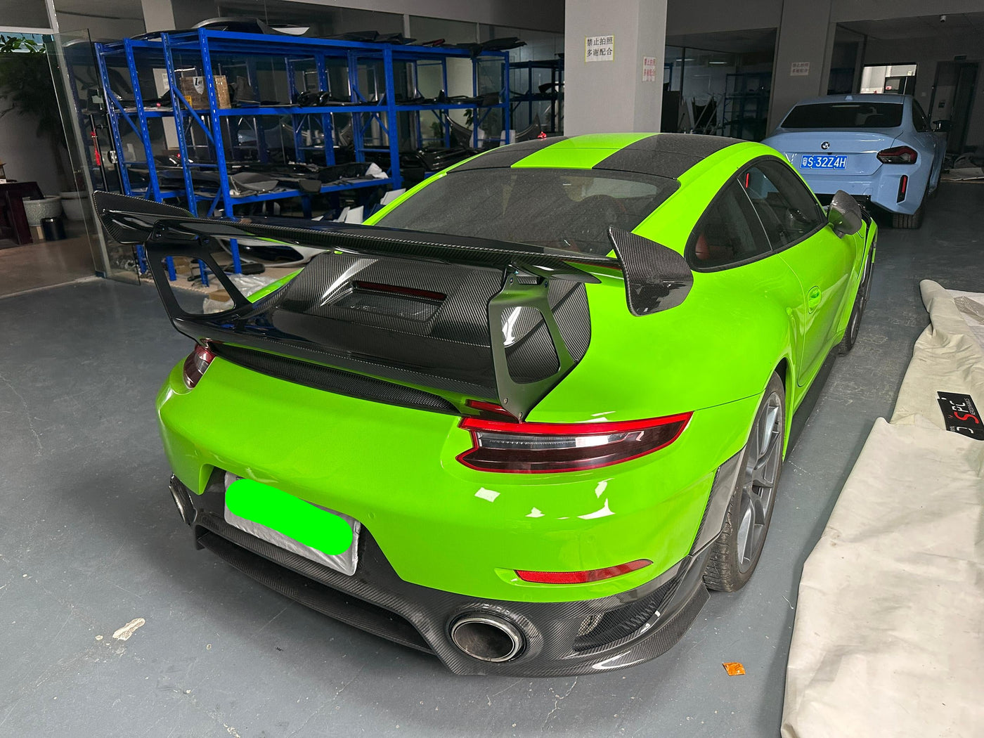 GT2RS Style Dry Carbon Fiber Rear wing w/ Carbon Fiber Trunk - 2016-2019 Porsche 911 991.2 Carrera & S & 4S