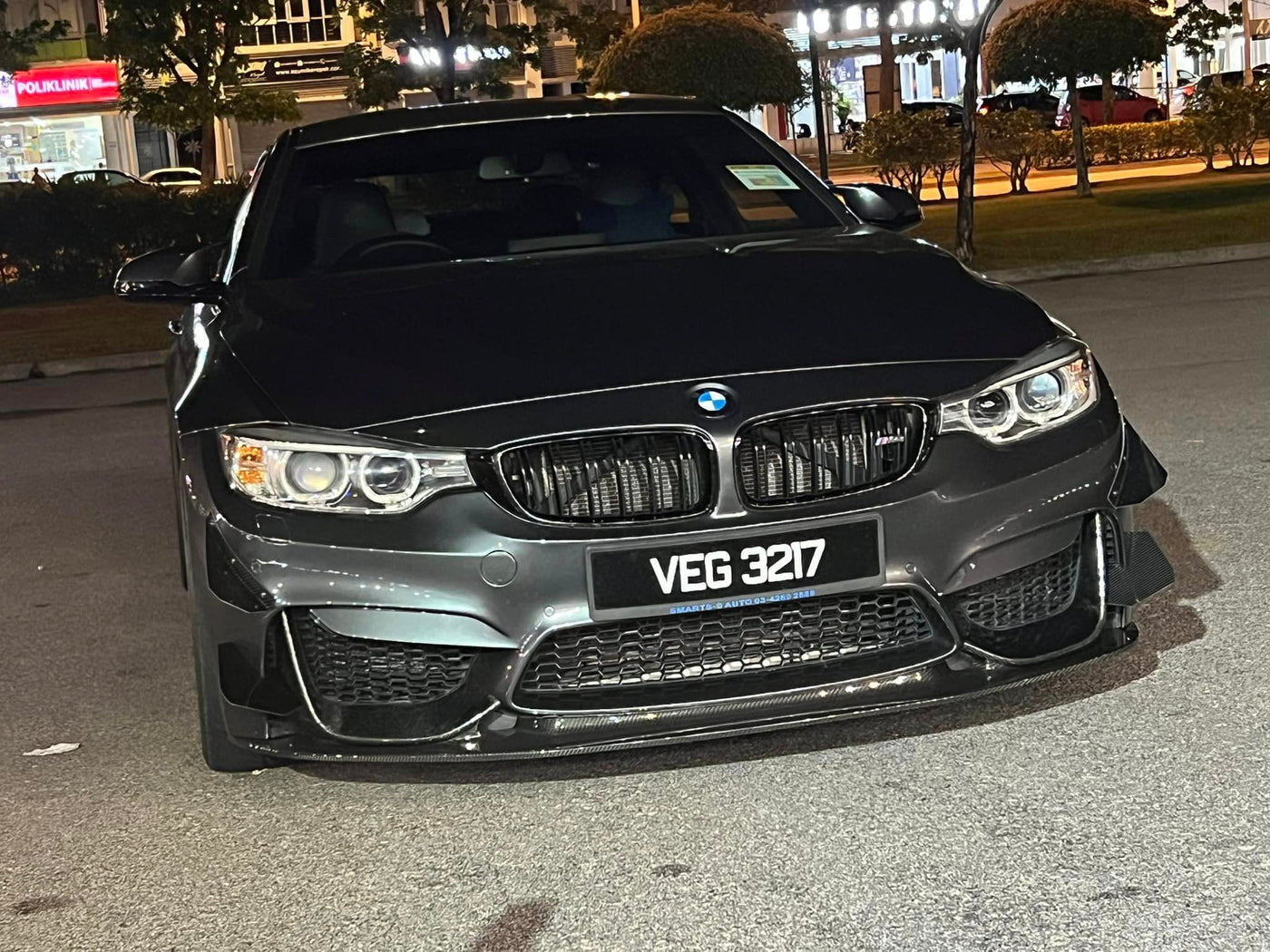 GT4 Style Carbon Fiber Front Lip - BMW F80 M3 & F82 / F83 M4