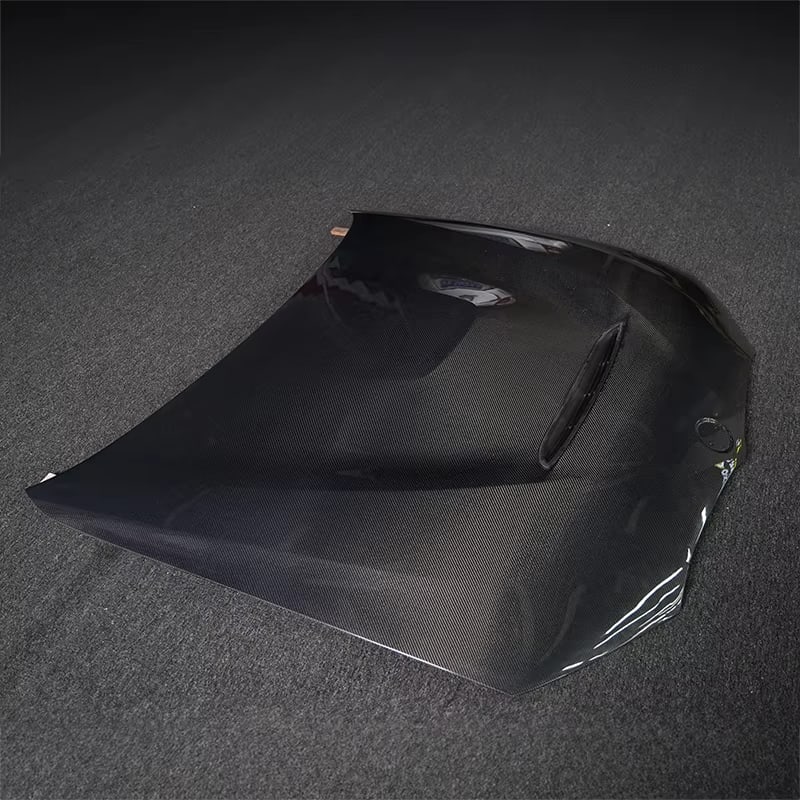 GTS Style Carbon Fiber Hood - BMW G20 3 series