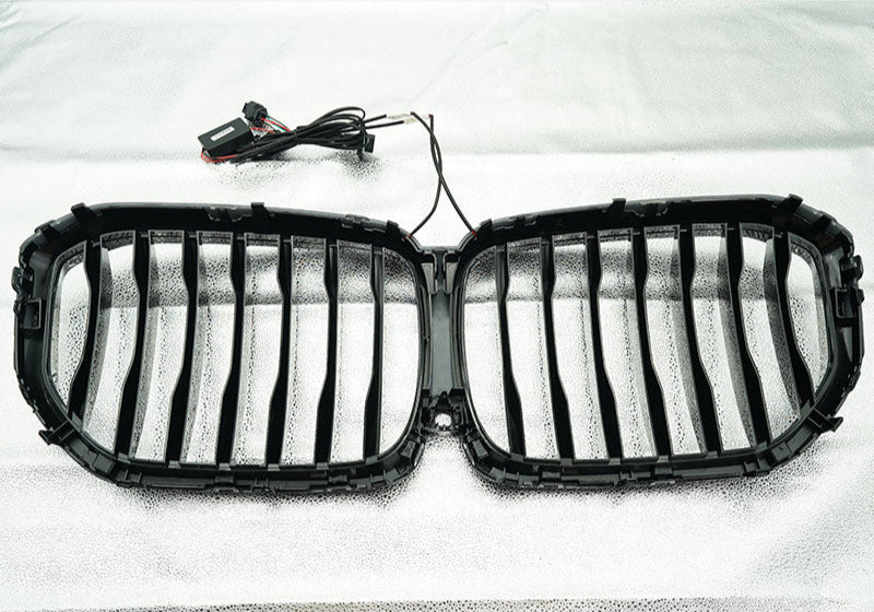Gloss Back LED Front Grille Replacement - BMW X5 G05 LCi 24-25