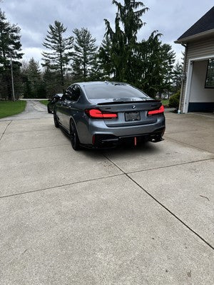 Gloss Black Rear Bumper Diffuser w/LED Light - BMW G30 530i 540i Sedan 2017-23