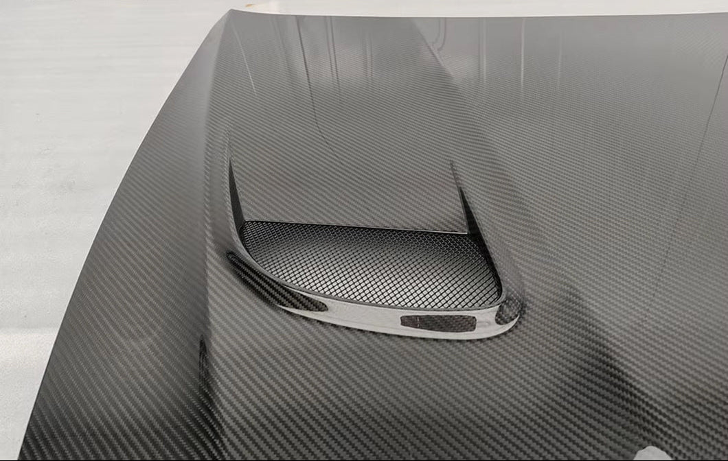 Dry Carbon Fiber Hood Engine Cover Bonnet - Audi RS6 C8 19+