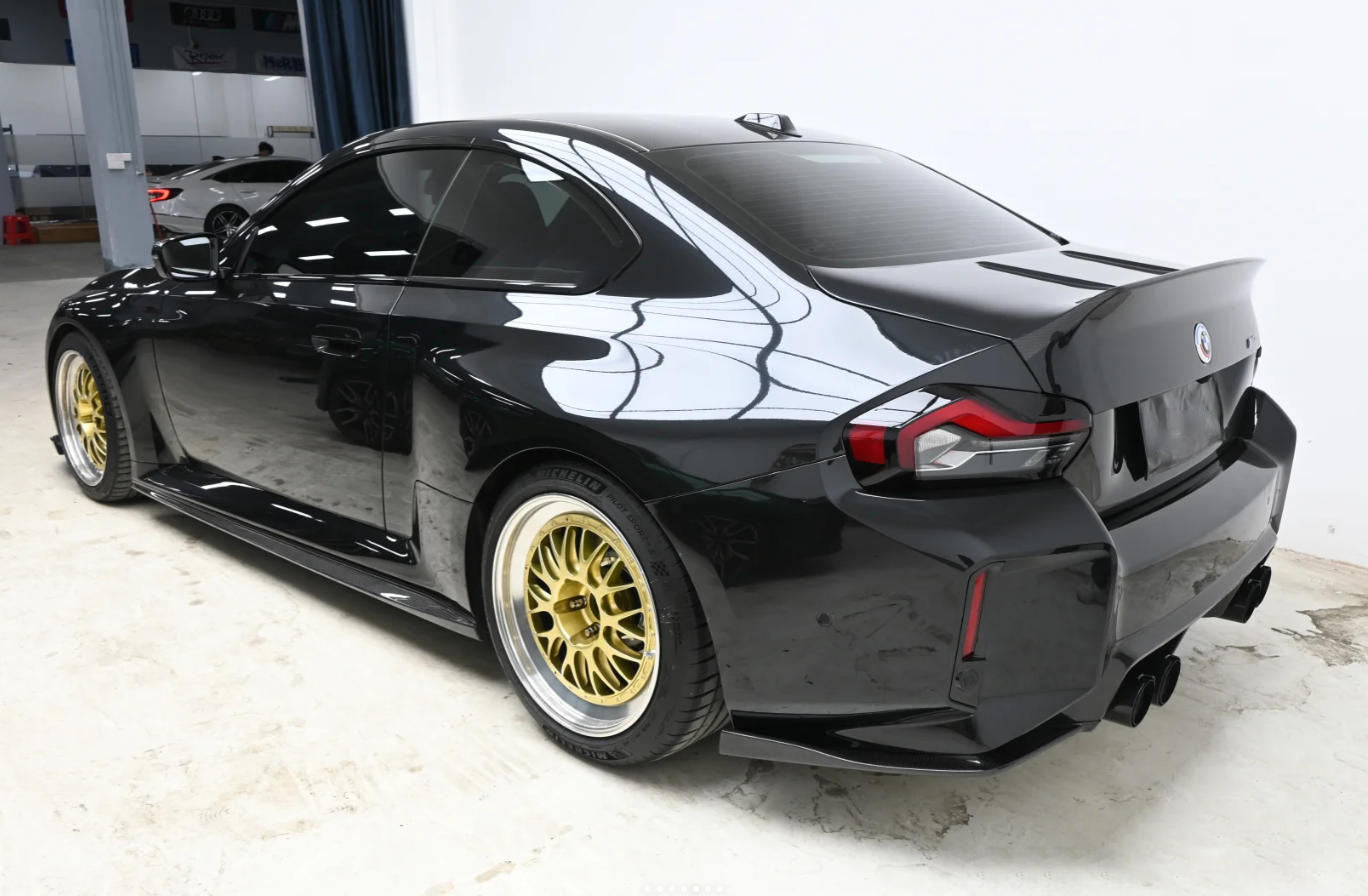 Dry Carbon Fiber 3D Style Side Skirts - BMW M2 G87