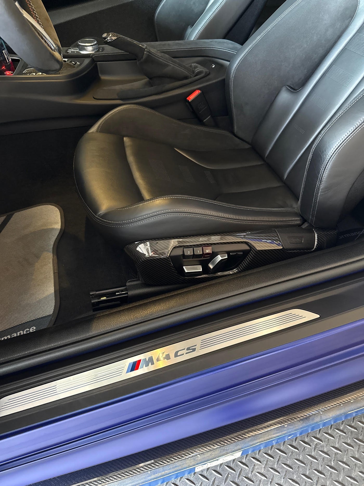 Carbon Fiber Side Seat Covers - BMW M2 F87 M3 F80 F81 M4 F82
