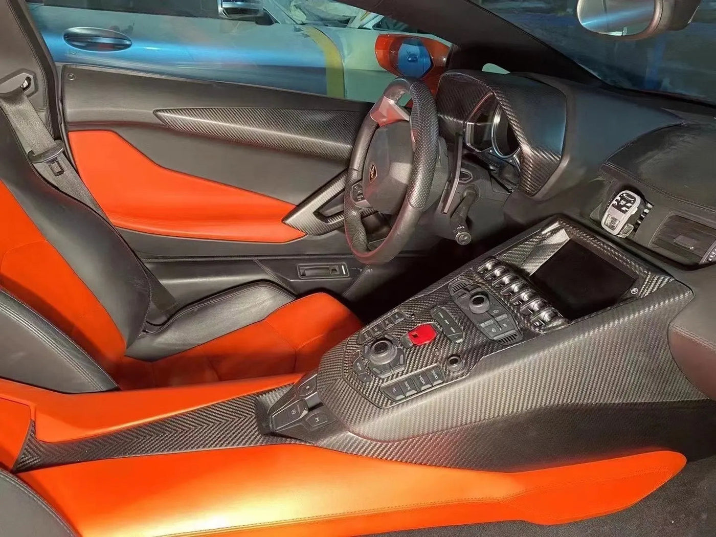 Dry Carbon Fiber Interior Trims Kit - Lamborghini Aventador LP700/LP720/LP750
