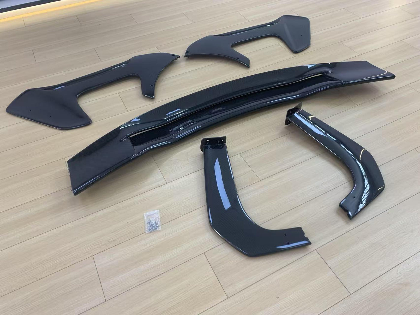 Carbon Fiber Track Rear Spoiler Wing - Mclaren 720S