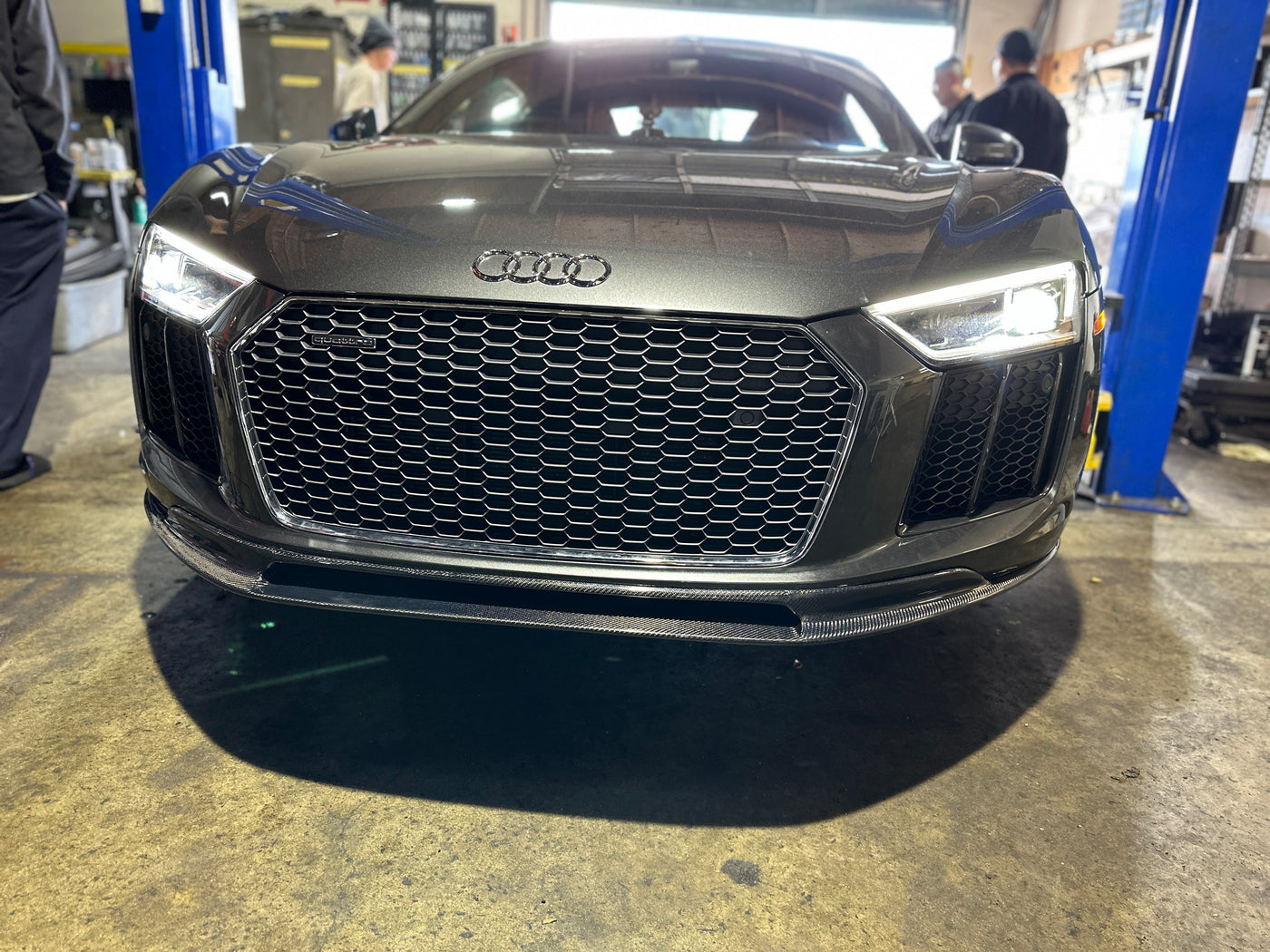 Carbon Fiber Front Lip - Audi R8 V10