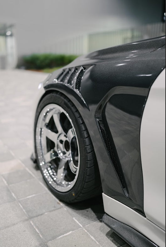 Carbon Fiber Vented Fenders - BMW F80 M3 / F82 M4