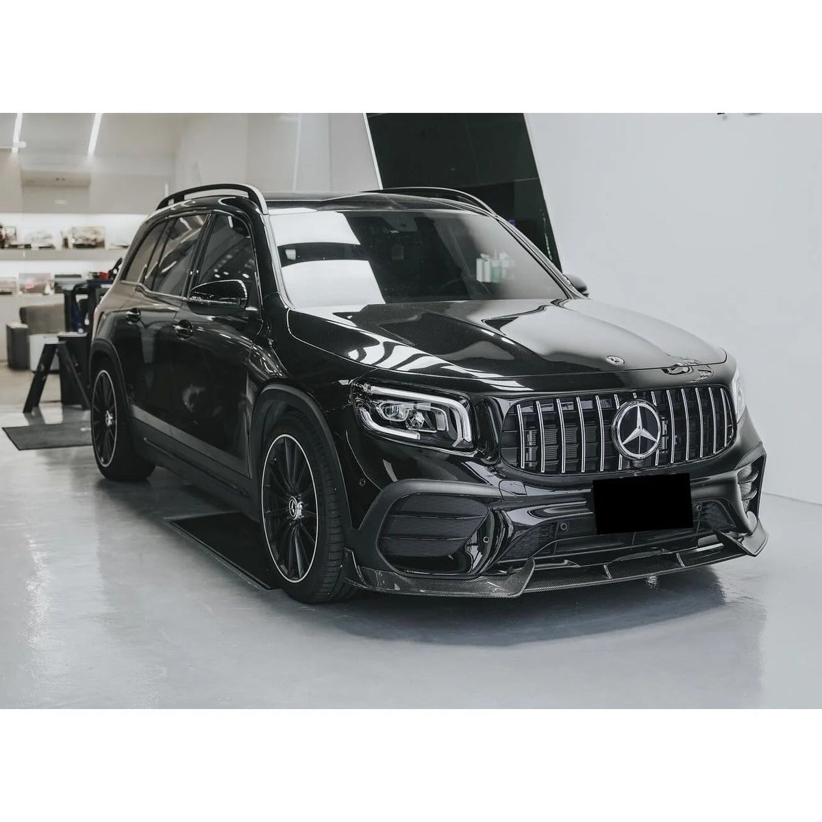 2020-2023 Mercedes-Benz GLB-Class V2 Style Carbon Fiber Front Lip | X247